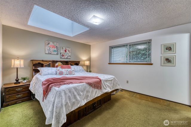 4212 80th Avenue NW, Gig Harbor, WA 98335