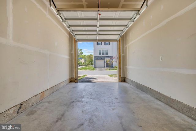 7503 RESCH LOOP, Glen Burnie, MD 21061