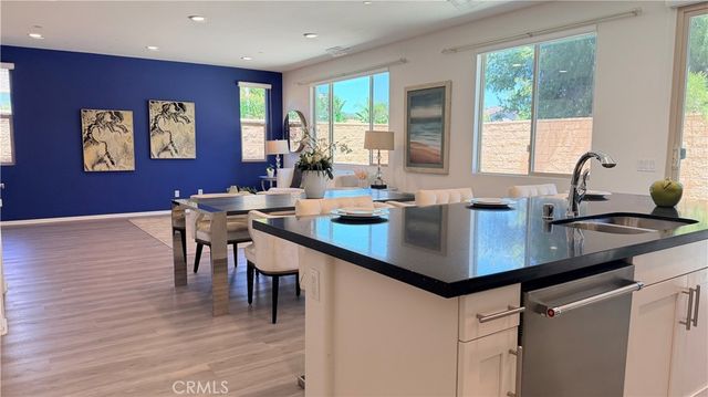 1801 Marquez Way, Corona, CA 92881