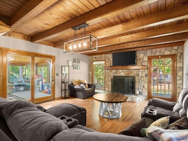 665 Mcclain Mountain Road, Jasper, GA 30143