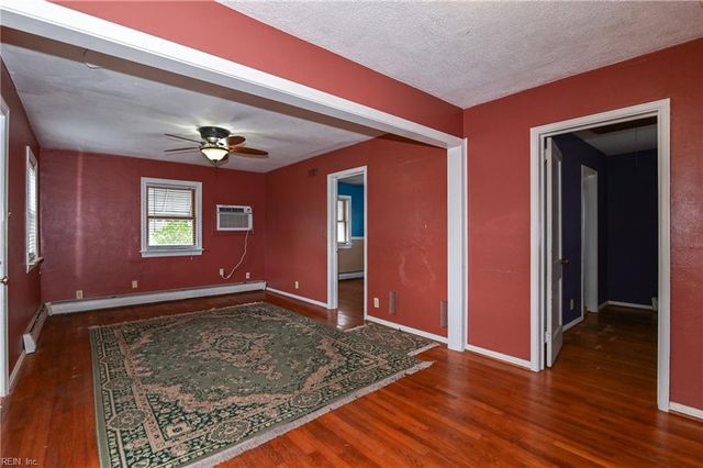 15 Chowan DR, Portsmouth, VA 23701