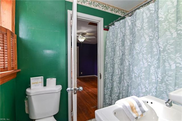 15 Chowan DR, Portsmouth, VA 23701