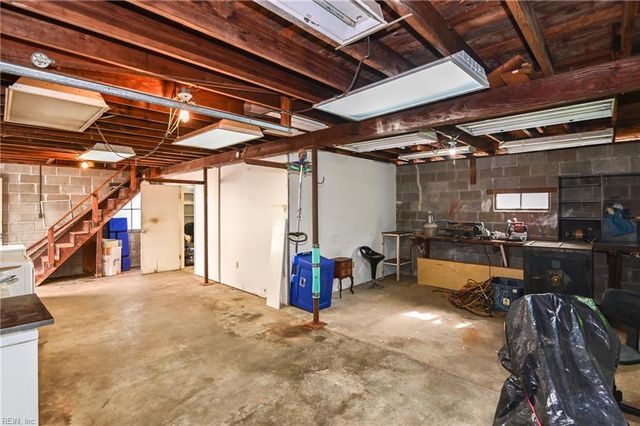 15 Chowan DR, Portsmouth, VA 23701