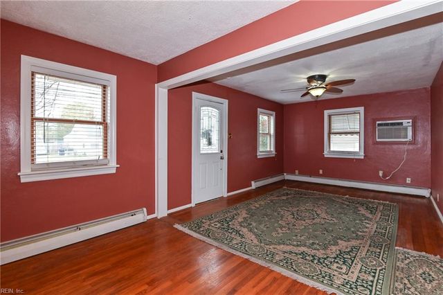 15 Chowan DR, Portsmouth, VA 23701