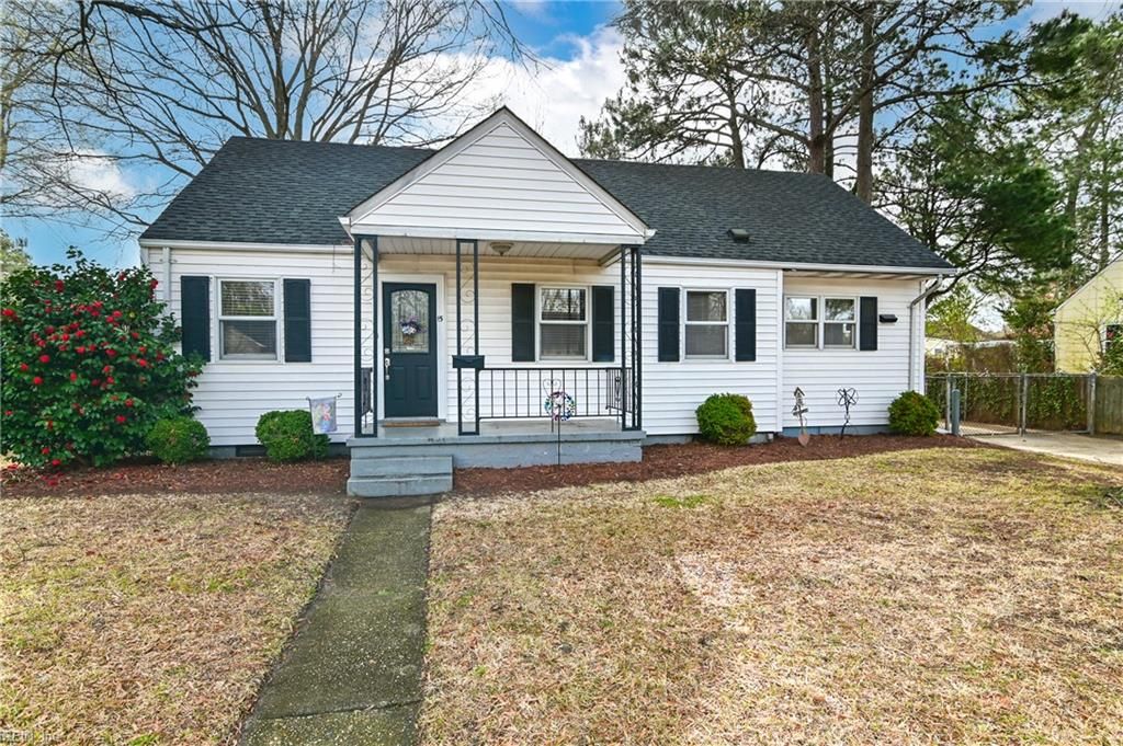 15 Chowan DR, Portsmouth, VA 23701
