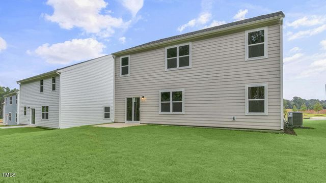 818 Comice Pear Way, Willow Springs, NC 27592
