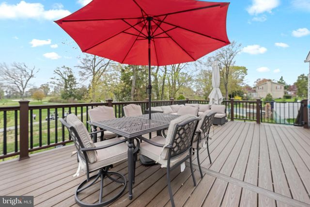 221 HEMLOCK LN, Springfield, PA 19064