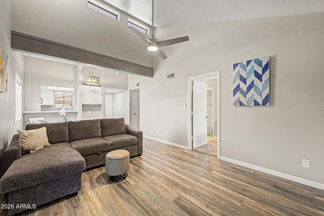 405 E CULLUMBER Avenue C, Gilbert, AZ 85234