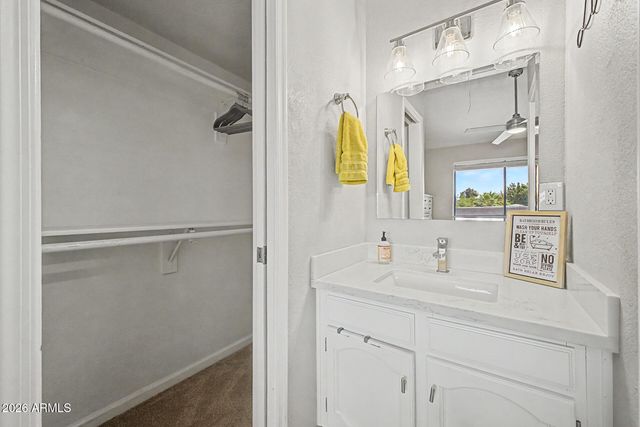 405 E CULLUMBER Avenue C, Gilbert, AZ 85234