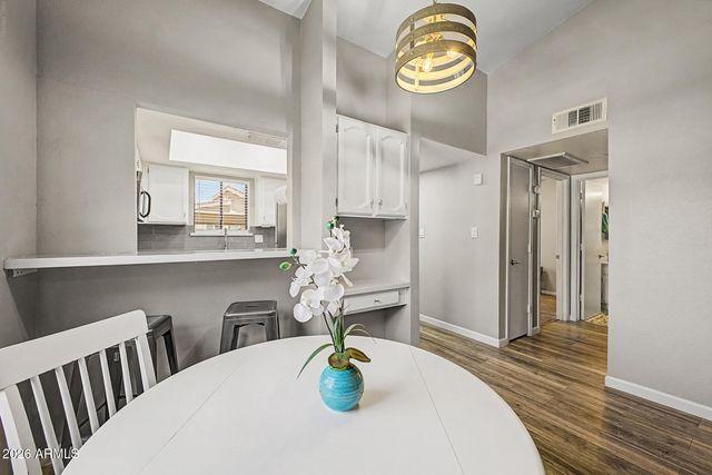 405 E CULLUMBER Avenue C, Gilbert, AZ 85234
