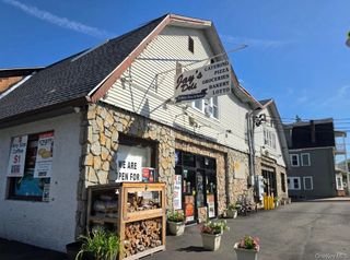 534 State Route 32 7, Highland Mills, NY 10930