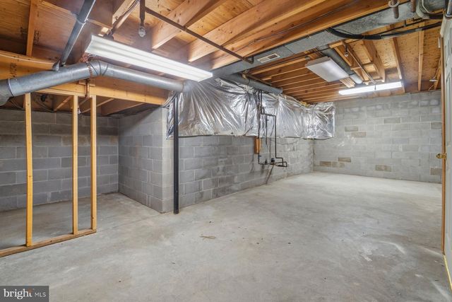 6440 CLOISTER GATE DR, Baltimore, MD 21212