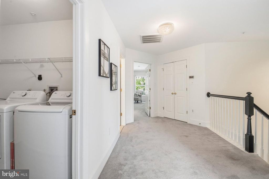Image 31 of property listing at 6440 CLOISTER GATE DR, Baltimore, MD 21212