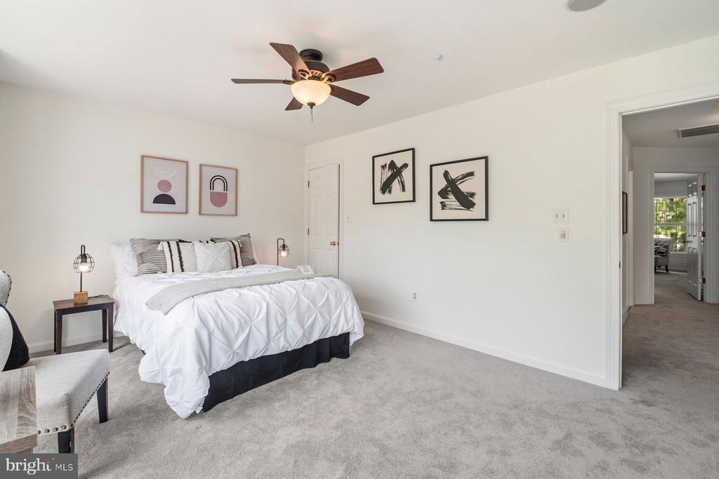 Image 33 of property listing at 6440 CLOISTER GATE DR, Baltimore, MD 21212