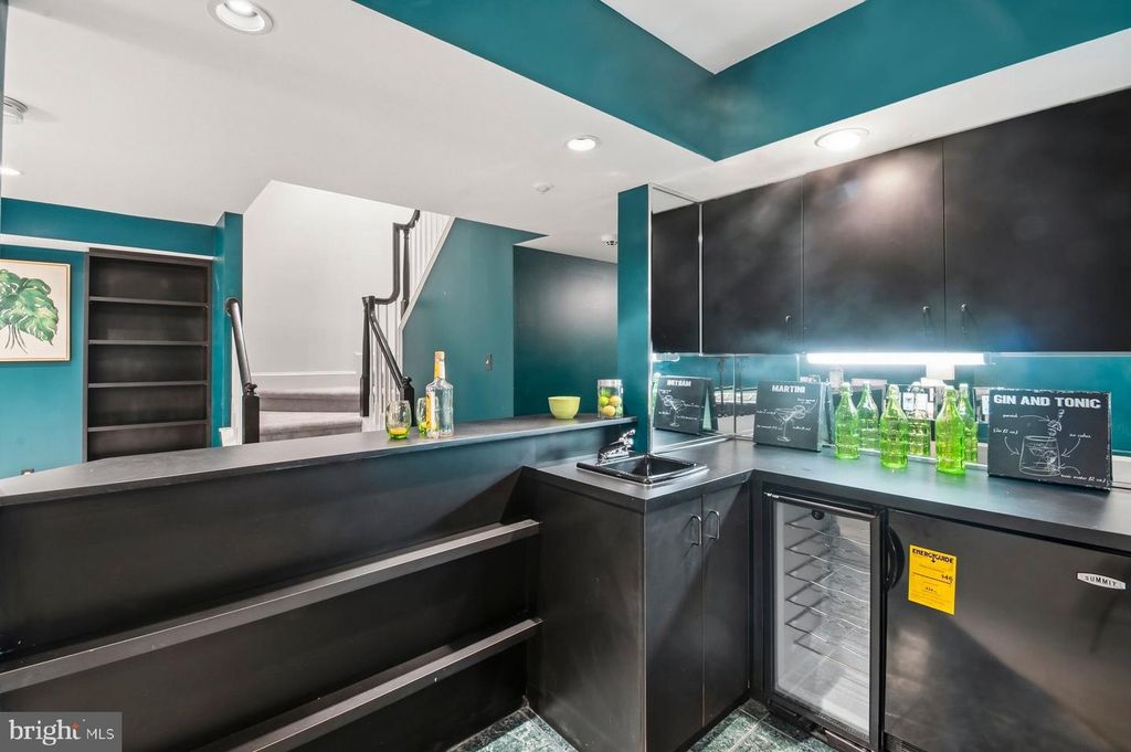 Image 45 of property listing at 6440 CLOISTER GATE DR, Baltimore, MD 21212