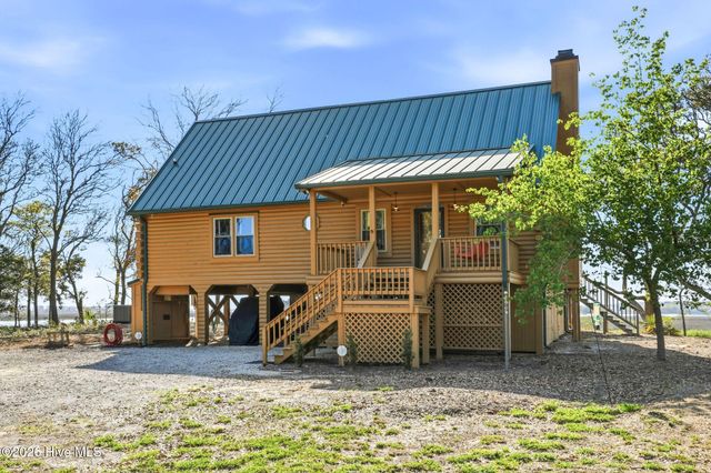 3820 Windy Point Road SW, Supply, NC 28462