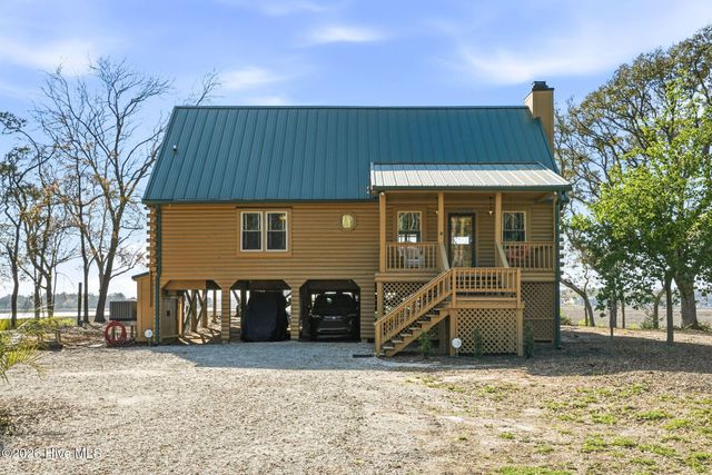 3820 Windy Point Road SW, Supply, NC 28462