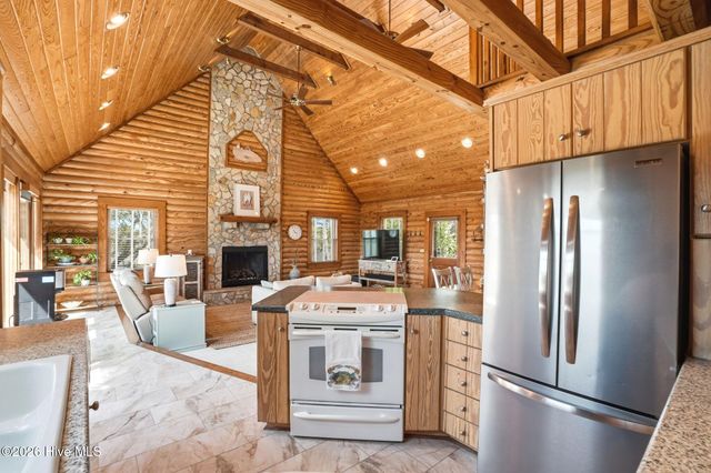 3820 Windy Point Road SW, Supply, NC 28462