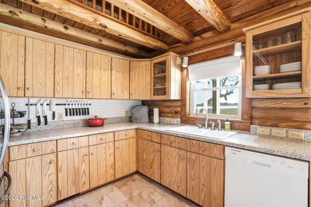 3820 Windy Point Road SW, Supply, NC 28462
