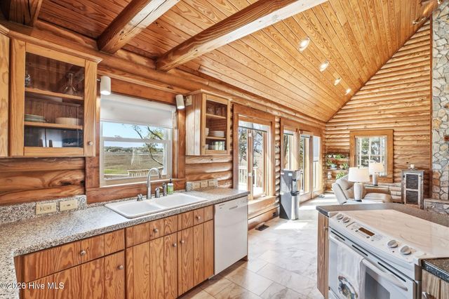3820 Windy Point Road SW, Supply, NC 28462
