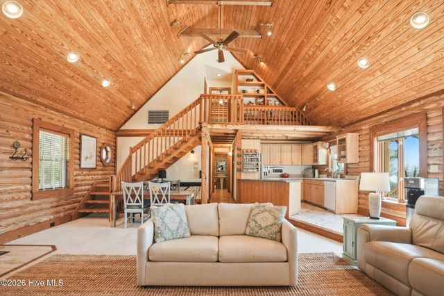 3820 Windy Point Road SW, Supply, NC 28462