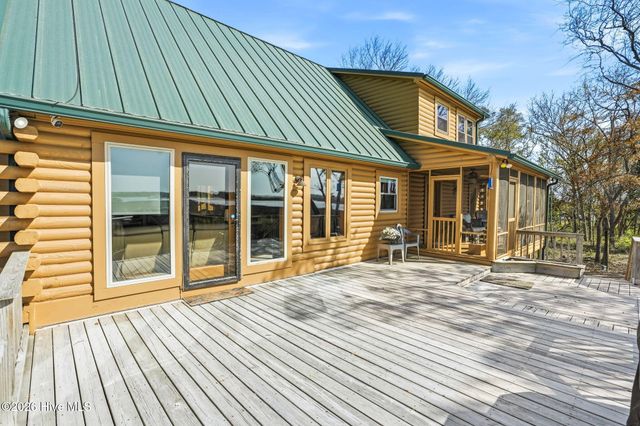 3820 Windy Point Road SW, Supply, NC 28462