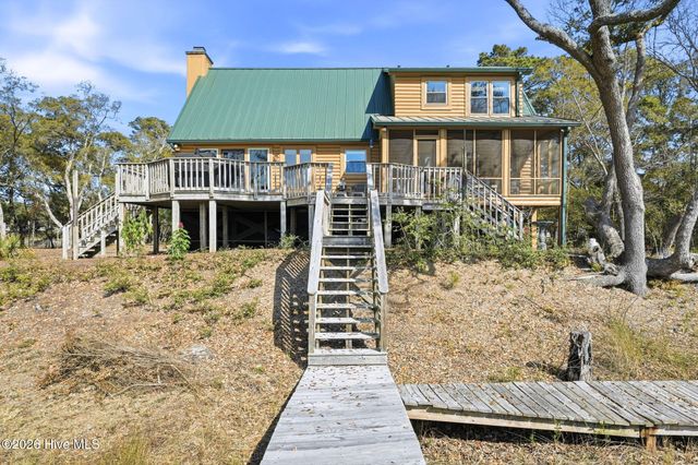3820 Windy Point Road SW, Supply, NC 28462