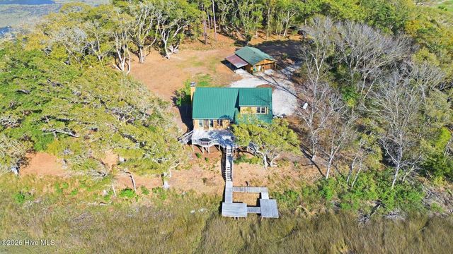3820 Windy Point Road SW, Supply, NC 28462
