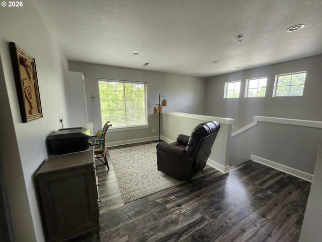 12632 ROSS St, Oregon City, OR 97045