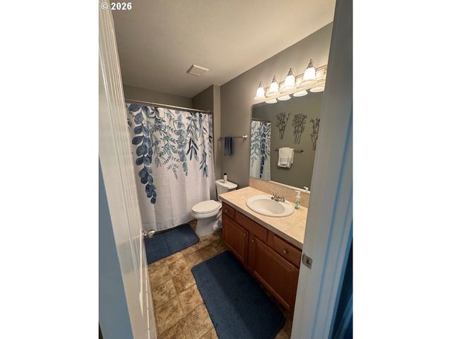 12632 ROSS St, Oregon City, OR 97045