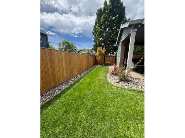 12632 ROSS St, Oregon City, OR 97045