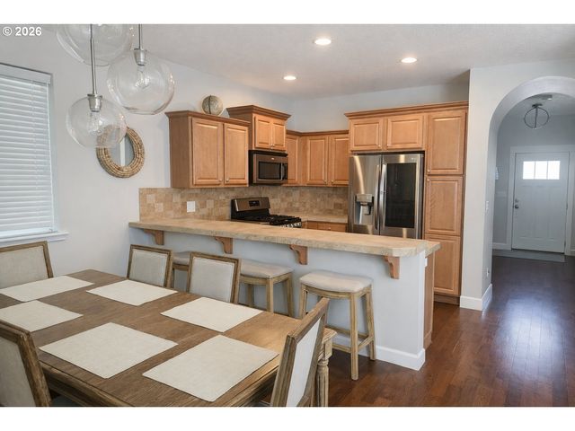 12632 ROSS St, Oregon City, OR 97045