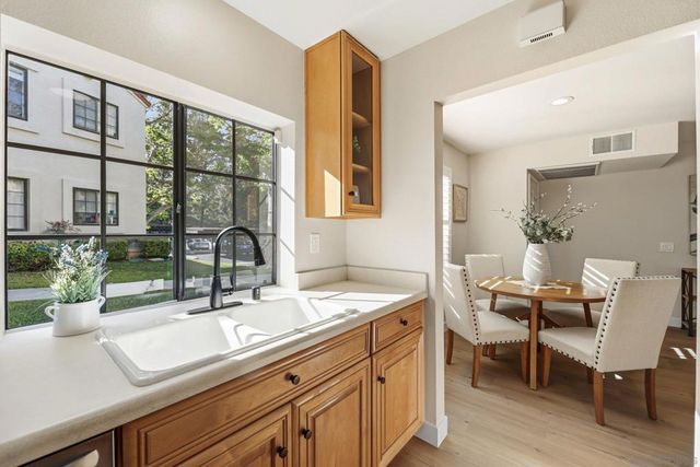 13227 Wimberly 263, San Diego, CA 92128