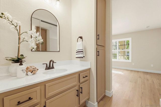 13227 Wimberly 263, San Diego, CA 92128