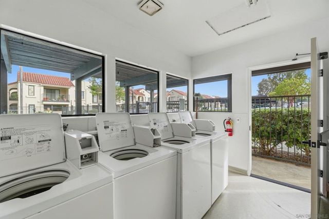 13227 Wimberly 263, San Diego, CA 92128