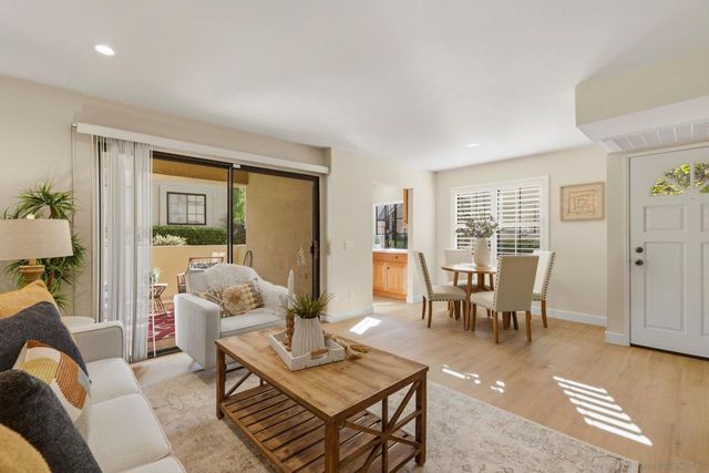 13227 Wimberly 263, San Diego, CA 92128