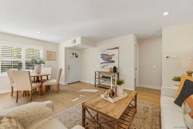 13227 Wimberly 263, San Diego, CA 92128