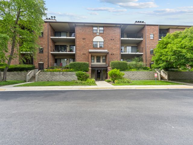 720 Weidner Road 300, Buffalo Grove, IL 60089
