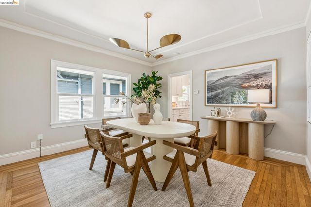 5208 Miles Ave, Oakland, CA 94618