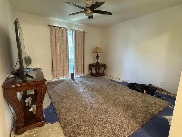 744 Lago Road 1f, Delray Beach, FL 33445