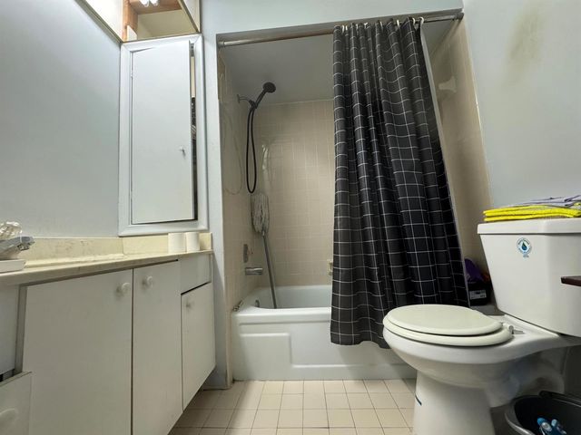 744 Lago Road 1f, Delray Beach, FL 33445