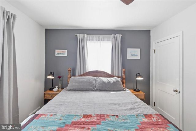 13230 CLUB RD, Hagerstown, MD 21742