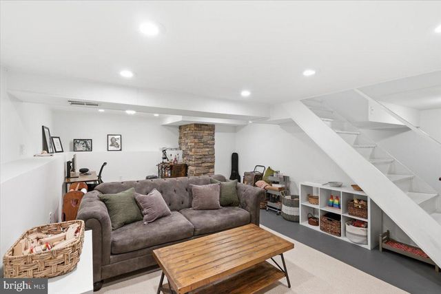 13230 CLUB RD, Hagerstown, MD 21742