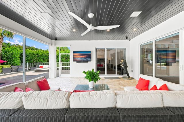 16475 76TH Trail N, Palm Beach Gardens, FL 33418