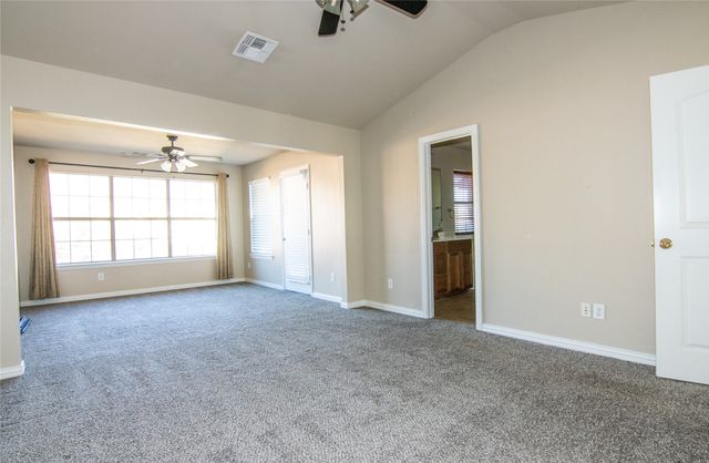 2557 Jacobson Drive, Lewisville, TX 75067