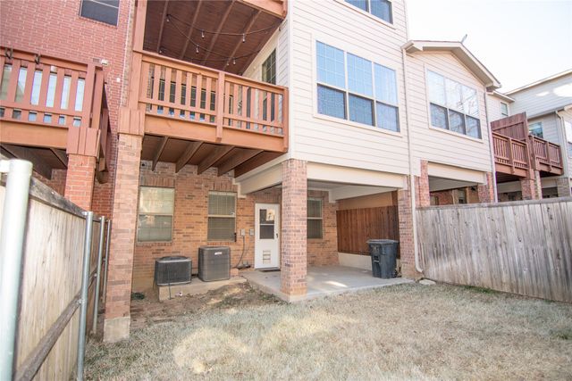 2557 Jacobson Drive, Lewisville, TX 75067