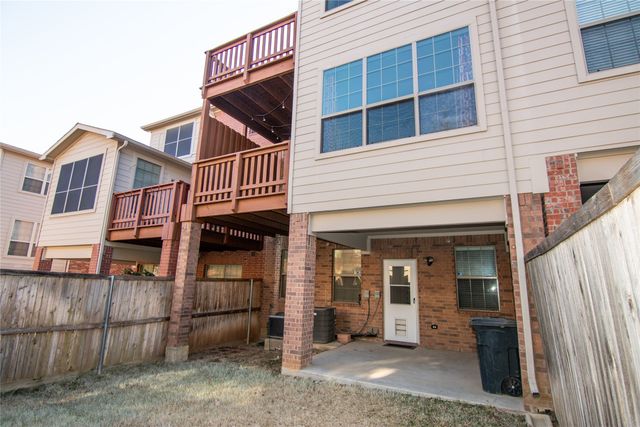 2557 Jacobson Drive, Lewisville, TX 75067