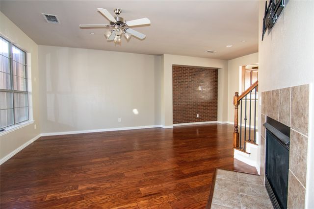 2557 Jacobson Drive, Lewisville, TX 75067