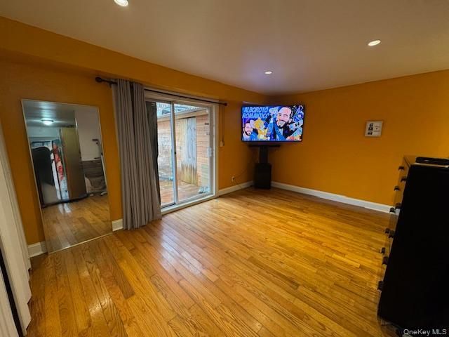 227 Hill Rise, Calverton, NY 11933