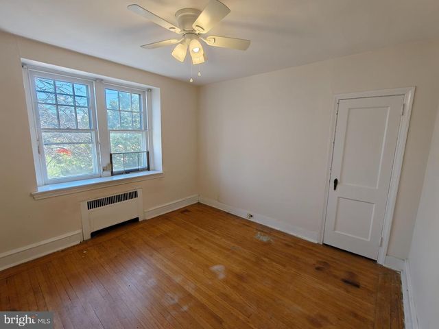 5601 WOODBINE AVE, Philadelphia, PA 19131